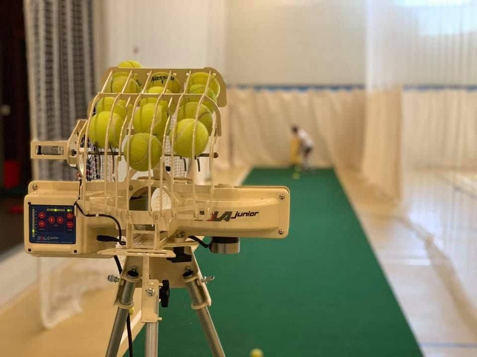 Cricket Bowling Machine in Dubai